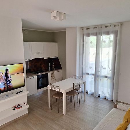 Dd House Family Holiday Apartment Cecina  Exteriör bild