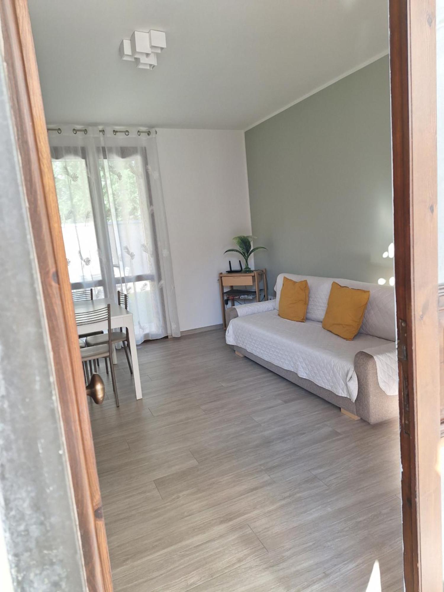 Dd House Family Holiday Apartment Cecina  Exteriör bild
